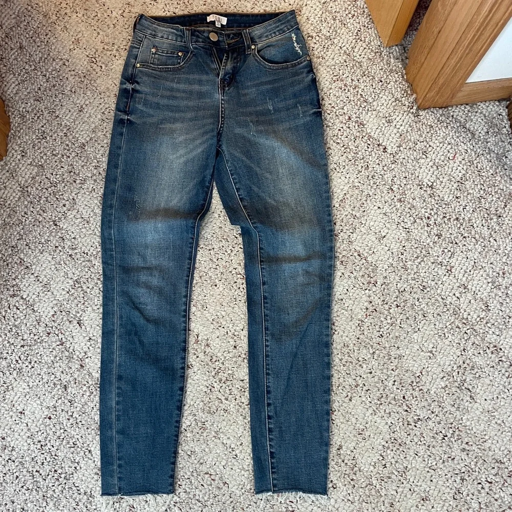 Tobi Jeans - Picture 3 of 4